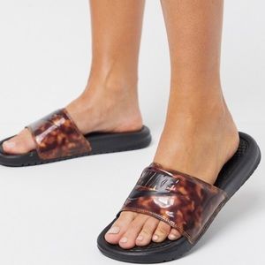 BENASSI JUST DO IT SLIDE SANDAL Tortoise